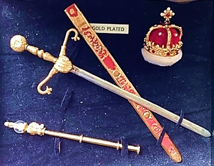 Crown Jewels by Findeisen